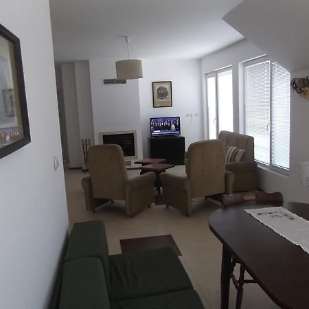 Apartment Sredna Gora Burgas Exteriör bild